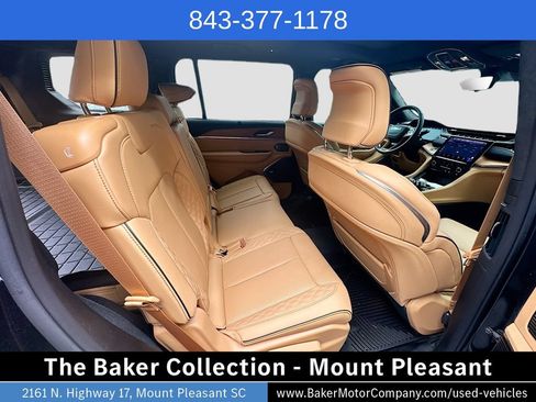 Used 2025 Jeep Grand Cherokee L Summit w/ Advanced Protech Group IV AWD/4WD image 30