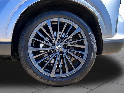 Used 2025 Lexus RX 350 Premium FWD image 11