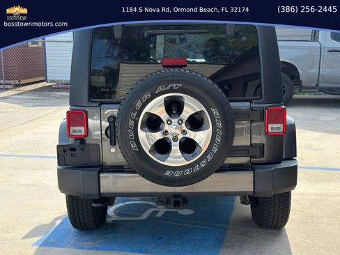 Used 2018 Jeep Wrangler Unlimited Sahara w/ Connectivity Group image 4