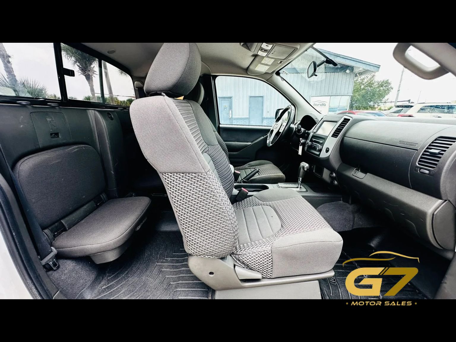 Used 2019 Nissan Frontier SV RWD image 16