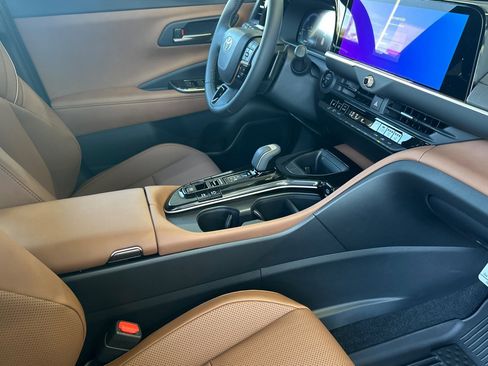 New 2026 Toyota Crown Signia AWD/4WD image 15