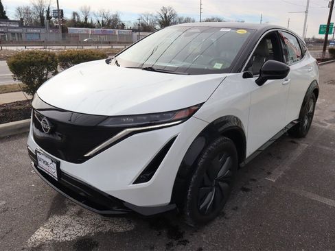 Certified 2024 Nissan Ariya ENGAGE image 9