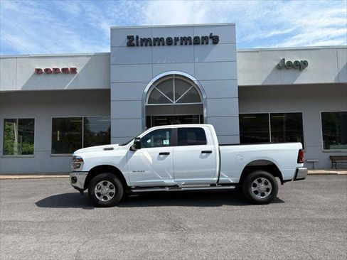 Certified 2025 RAM 2500 Big Horn AWD/4WD image 1