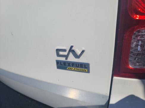 Used 2013 RAM C/V Tradesman image 8