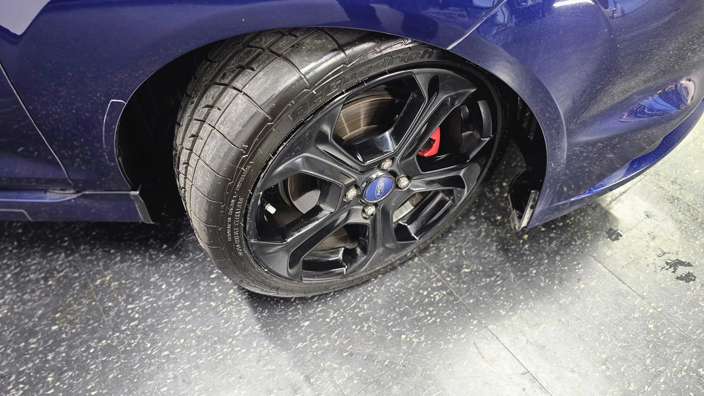 Used 2016 Ford Fiesta ST FWD image 13