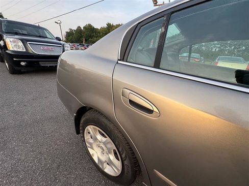 Used 2002 Nissan Altima 2.5 S image 24