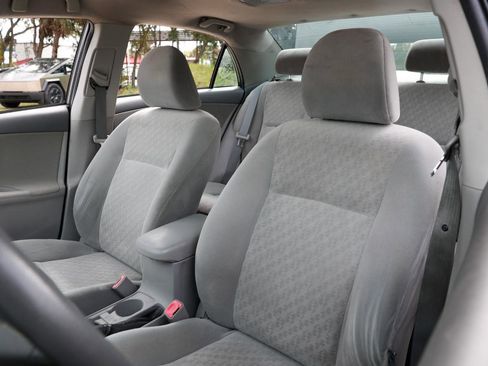 Used 2009 Toyota Corolla image 6