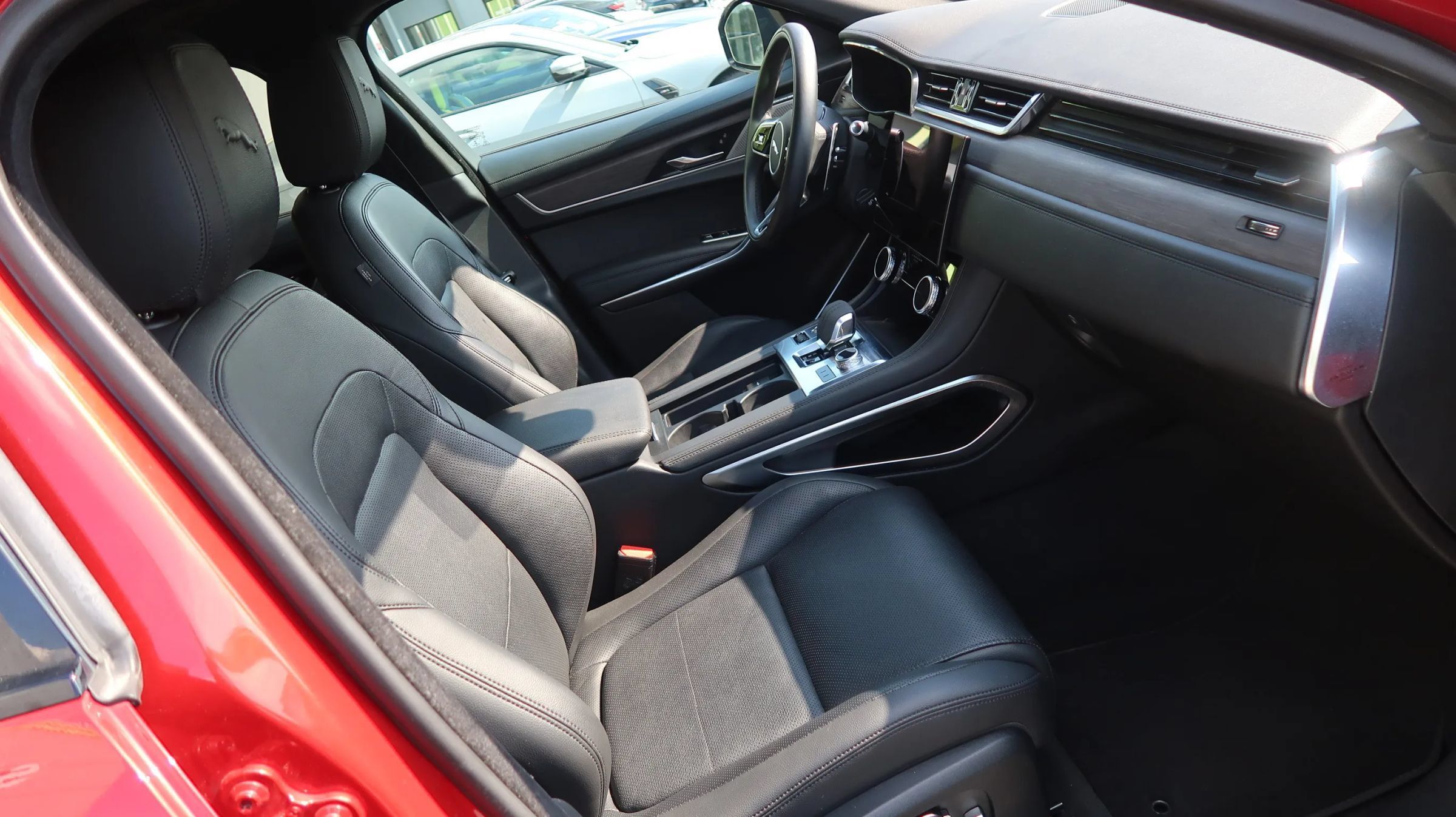 Used 2021 Jaguar F-PACE S AWD/4WD image 26