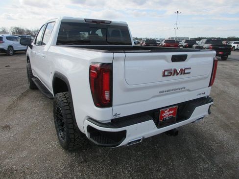 New 2026 GMC Sierra 1500 AT4 w/ AT4 Premium Package image 11