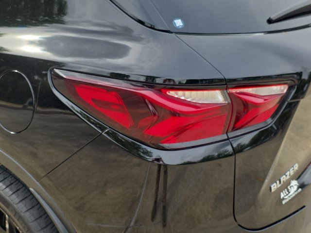 Used 2020 Chevrolet Blazer LT FWD image 34