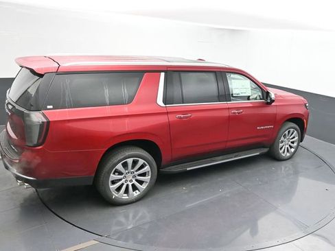 New 2026 Chevrolet Suburban Premier image 48
