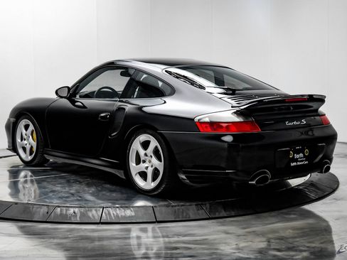 Used 2005 Porsche 911 Turbo S image 8