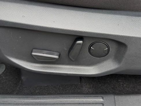 New 2025 Ford Ranger XL RWD image 16