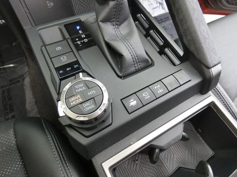 Used 2025 Toyota Tacoma TRD Off-Road w/ TRD Off Road Premium Package image 75