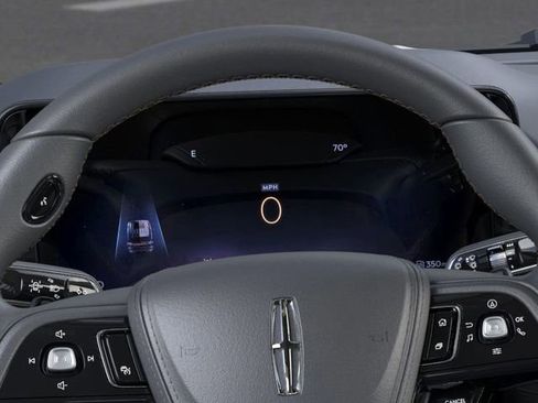 New 2026 Lincoln Aviator AWD image 14