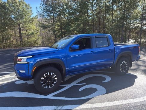 Used 2024 Nissan Frontier PRO-4X w/ Technology Package image 4