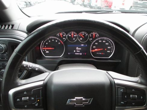 Used 2021 Chevrolet Silverado 1500 LT Trail Boss w/ LT Trail Boss Premium Package image 29