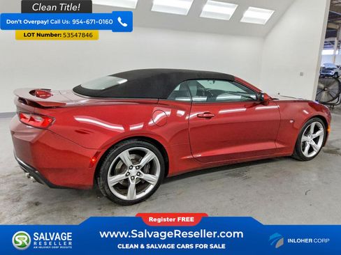 Used 2018 Chevrolet Camaro SS RWD image 4