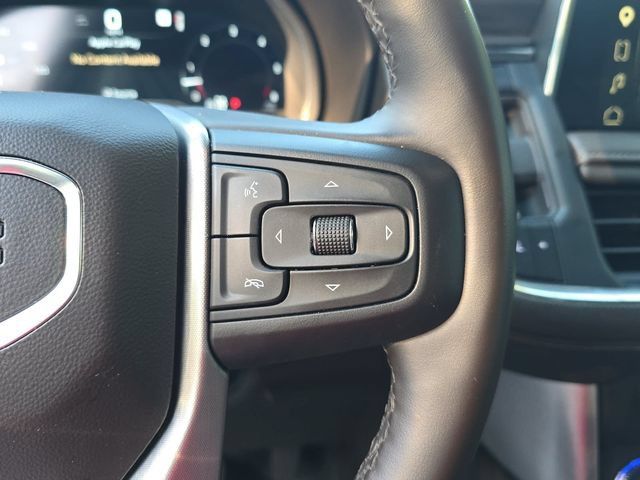 Used 2023 GMC Yukon XL SLT w/ SLT Luxury Package AWD/4WD image 16