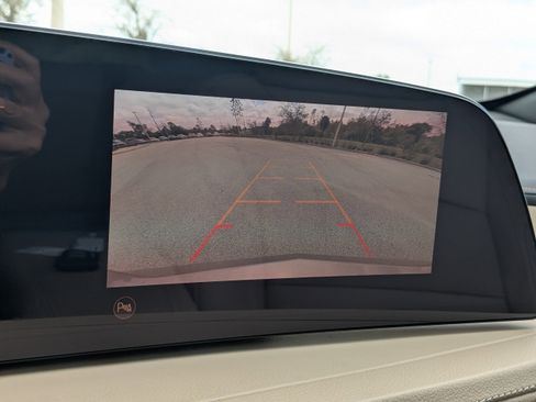 Used 2024 Cadillac XT4 Premium Luxury image 29