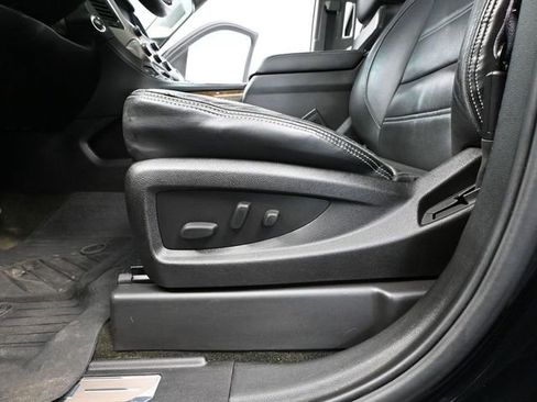 Used 2016 GMC Yukon XL Denali w/ Open Road Package image 25