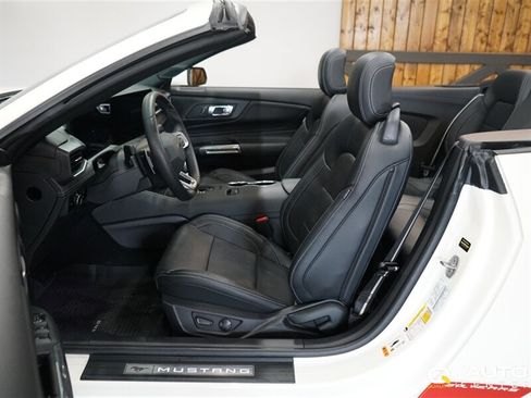 Used 2025 Ford Mustang GT Premium w/ 60th Anniversary Package RWD image 17