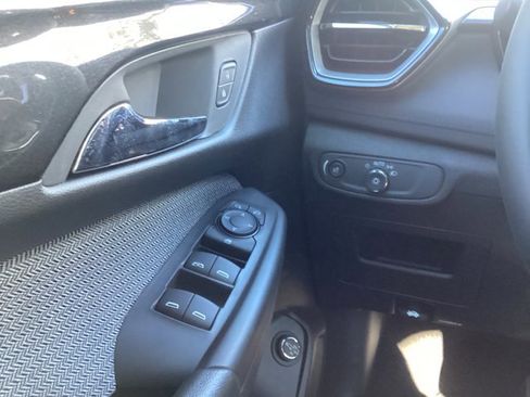 New 2026 Chevrolet TrailBlazer LT w/ Convenience Package image 23