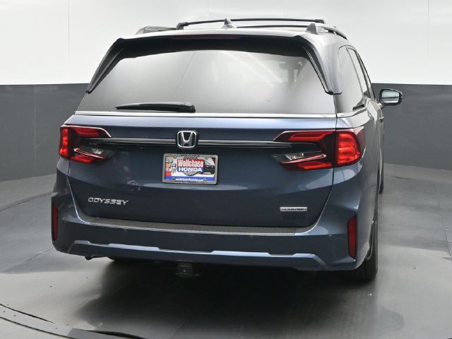 New 2027 Honda Odyssey Touring image 5