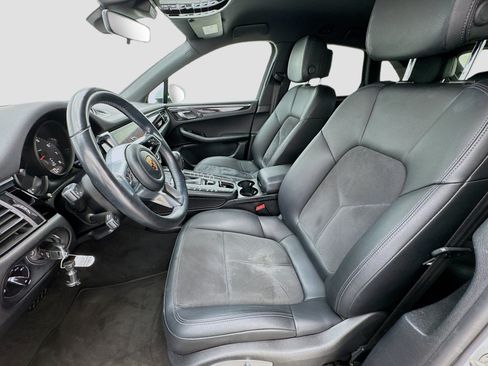Used 2019 Porsche Macan AWD/4WD image 13
