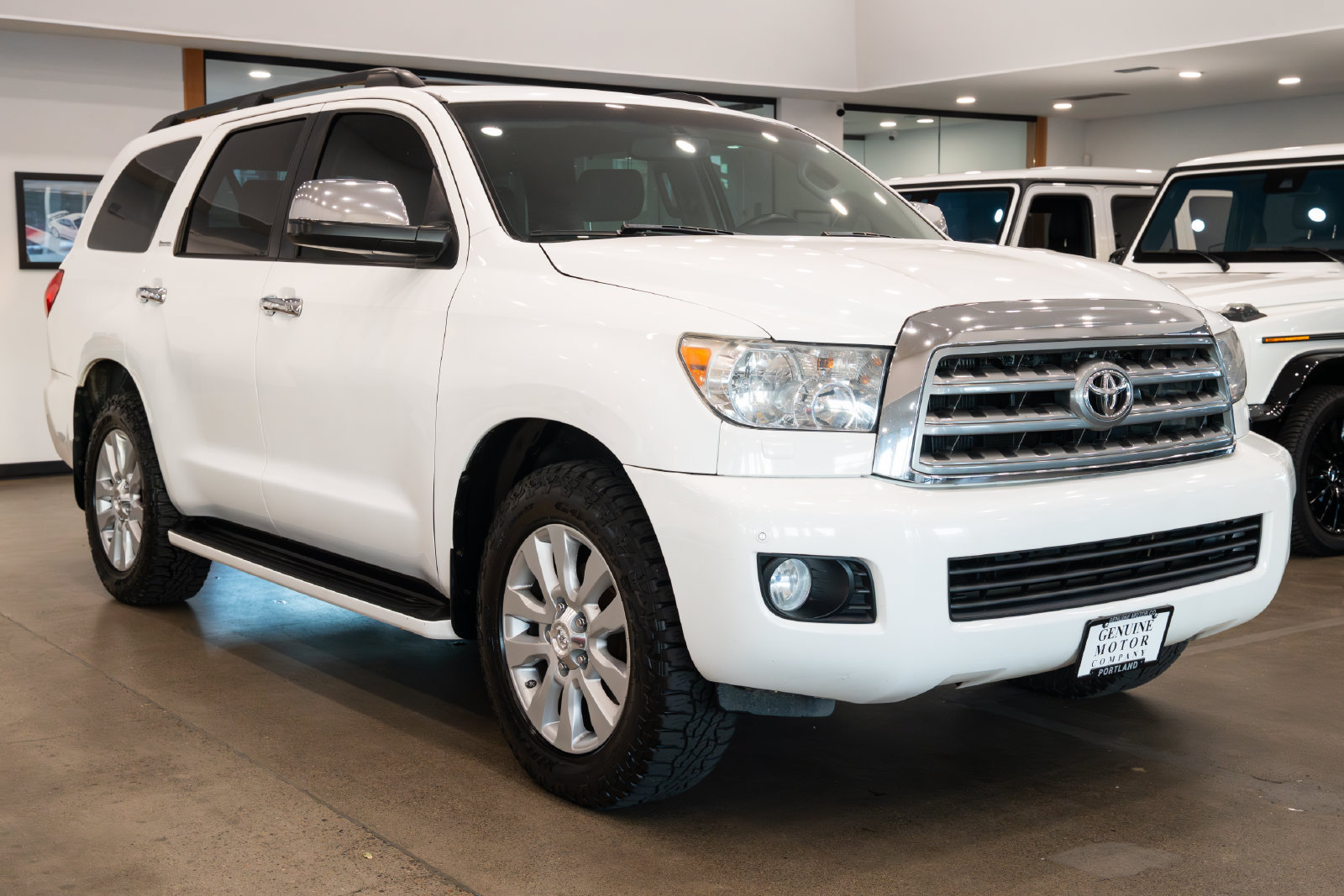 Used 2008 Toyota Sequoia Limited w/ Cold Area Pkg AWD/4WD image 3