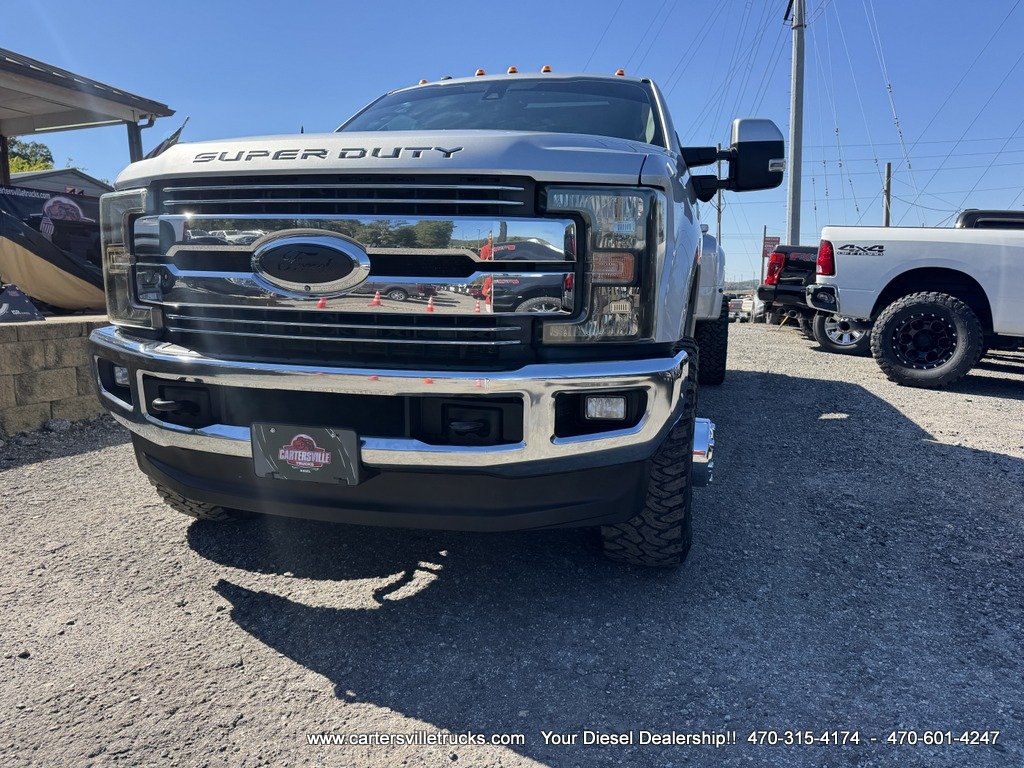 Used 2017 Ford F350 Lariat w/ Lariat Ultimate Package AWD/4WD image 4