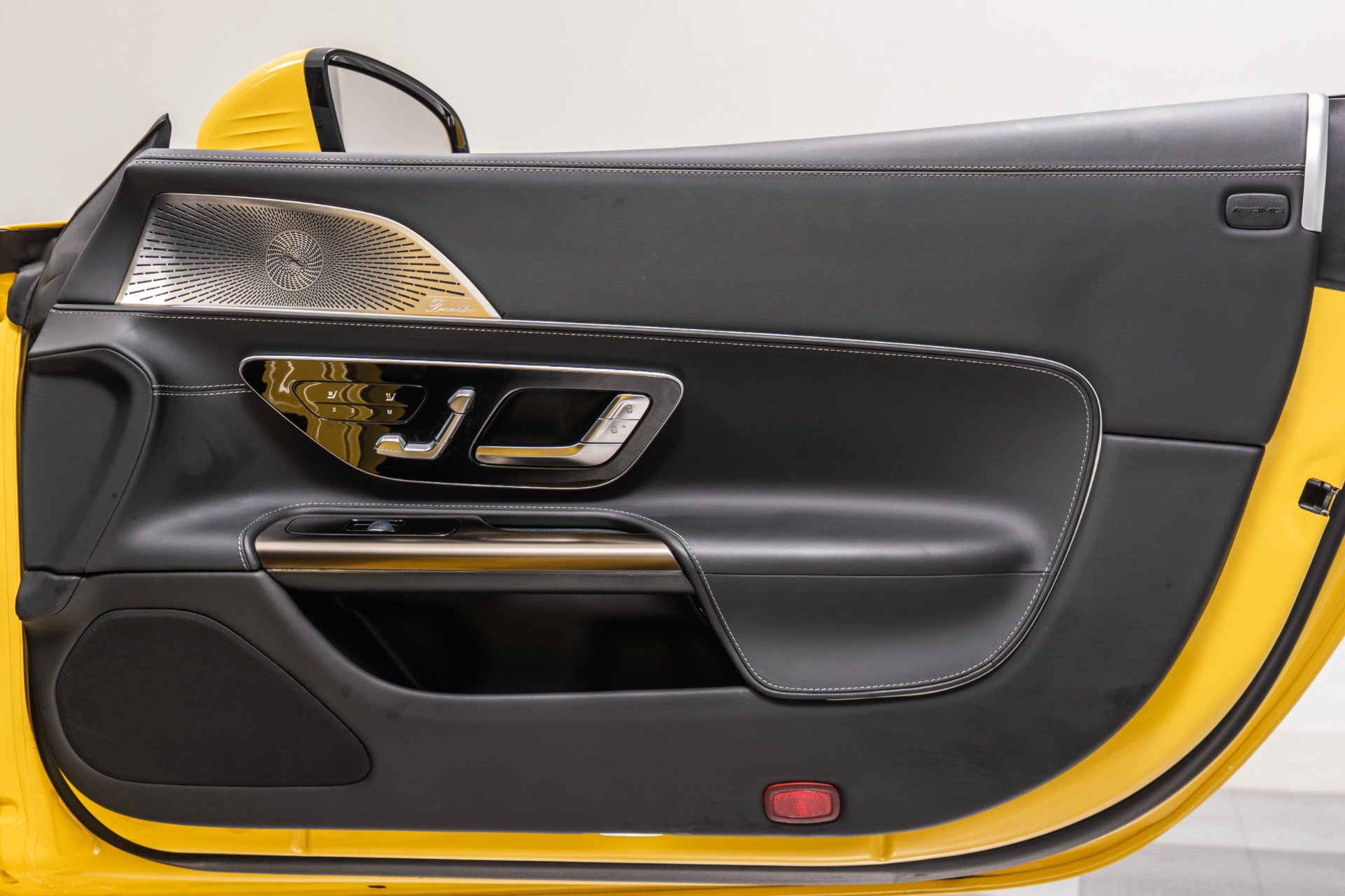 Used 2024 Mercedes-Benz AMG GT 63 image 39