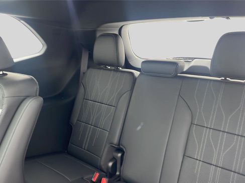 New 2026 Buick Enclave Avenir w/ Super Cruise Package image 18