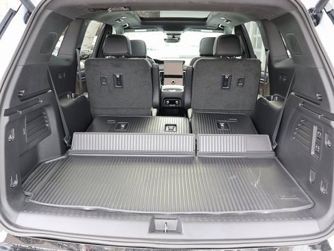 New 2026 GMC Acadia Denali Ultimate w/ LPO, Floor Liner Package image 34