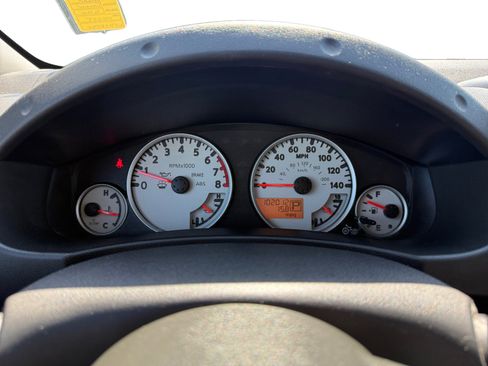 Used 2019 Nissan Frontier Desert Runner image 11