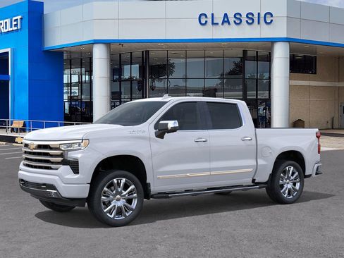New 2026 Chevrolet Silverado 1500 High Country w/ High Country Premium Package image 2