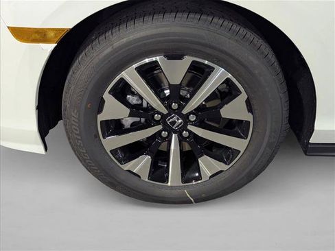 New 2026 Honda Odyssey EX-L image 9