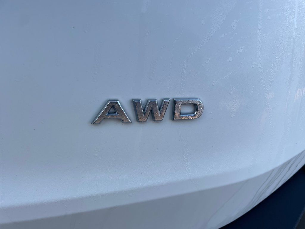 Used 2023 Nissan Rogue S AWD/4WD image 17