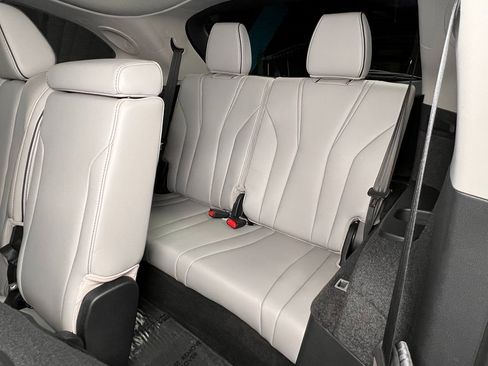 Used 2024 Acura MDX Advance image 16