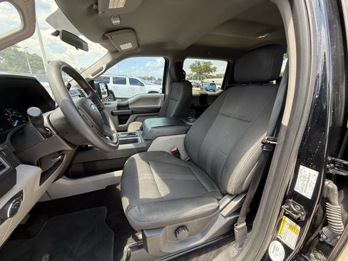 Used 2018 Ford F150 XL w/ Equipment Group 101A Mid AWD/4WD image 26