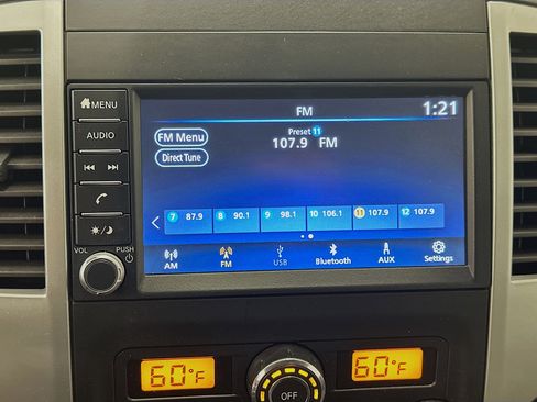 Used 2020 Nissan Frontier SV image 21