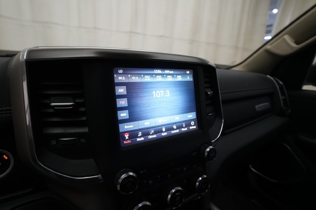 Used 2021 RAM 1500 Laramie AWD/4WD image 6