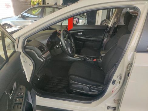 Used 2014 Subaru Crosstrek 2.0i Premium AWD/4WD image 11