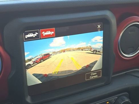 Used 2023 Jeep Gladiator Rubicon w/ LED Lighting Group image 30