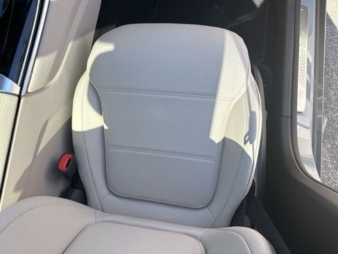New 2026 Mercedes-Benz GLC 300 4MATIC image 34
