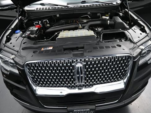 Used 2022 Lincoln Navigator Reserve AWD/4WD image 21