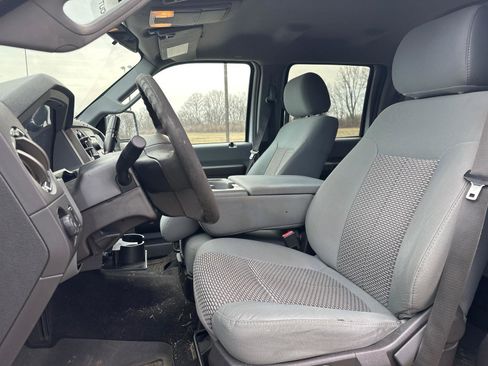 Used 2012 Ford F250 XLT image 12