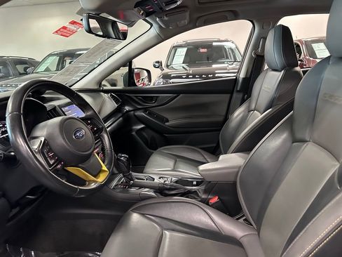 Used 2021 Subaru Crosstrek 2.5i Sport w/ Moonroof Package image 15