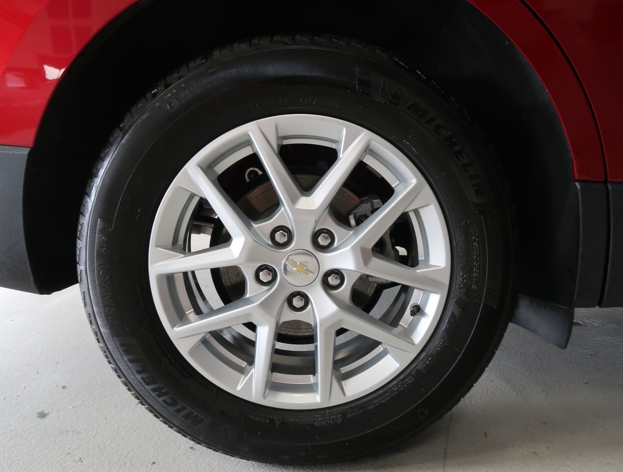 Used 2023 Chevrolet Equinox LT FWD image 45