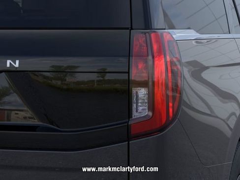 New 2026 Ford Expedition Active RWD image 21